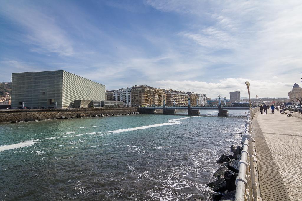 Apartamento Urgul San Sebastián Exteriör bild